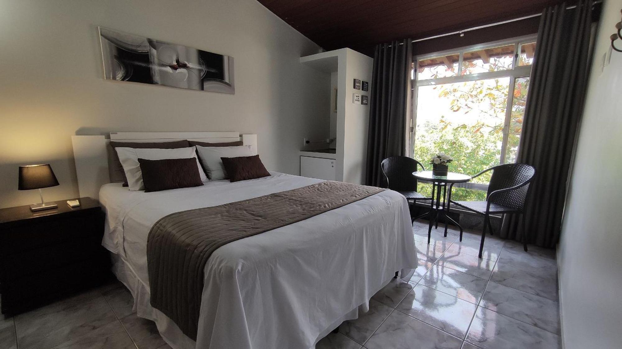 3 Praias, Apartamentos, Piscinas, Luxo - Angra Temporada 安格拉杜斯雷斯 客房 照片
